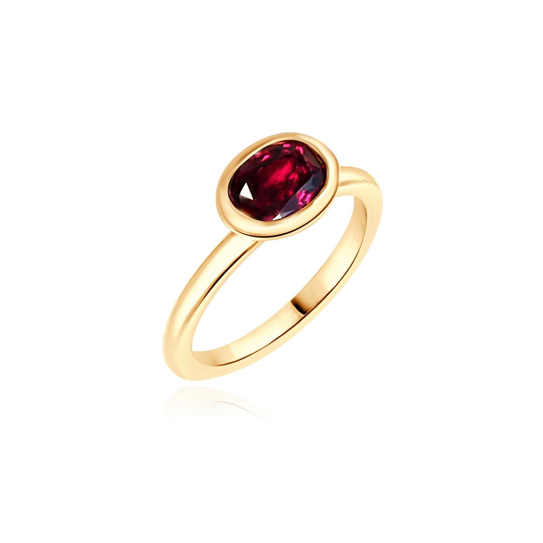 14KY GOLD HORIZONTAL OVAL RUBY BEZEL RING 1.86CT